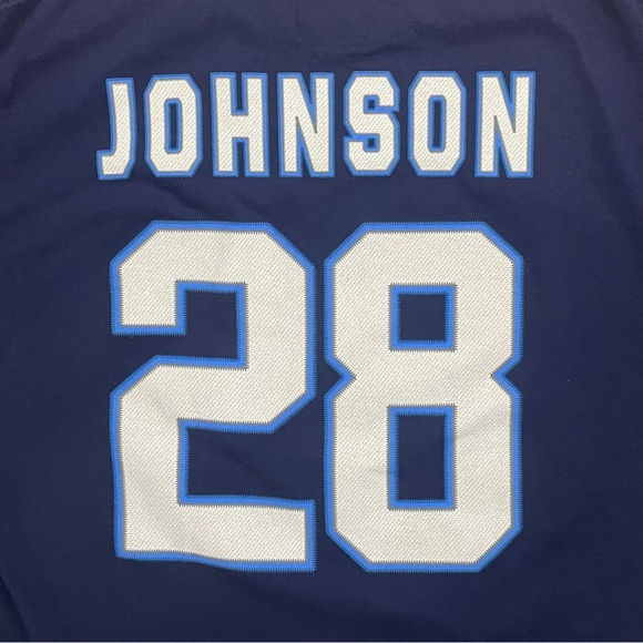 WORN Tennessee Titans NFL Chris Johnson (CJ2K) #28 Tee “Navy” - Picture 6 of 6